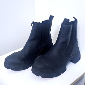 Calvin Klein Women's Remola Ankle Boots